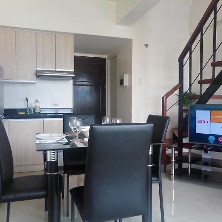2405 Mabolo Garden Flats Apartment Cebu Exterior foto