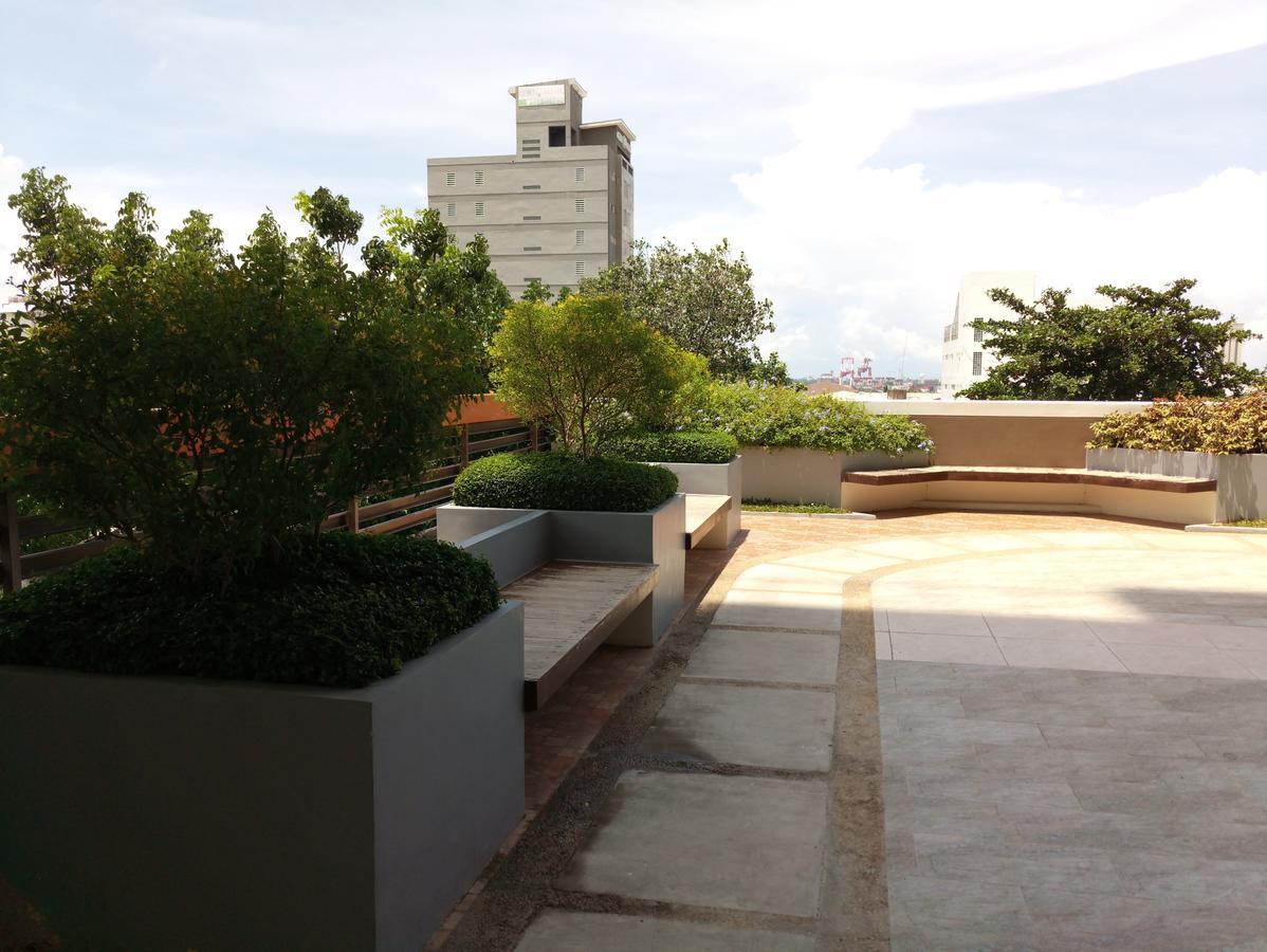 2405 Mabolo Garden Flats Apartment Cebu Exterior foto