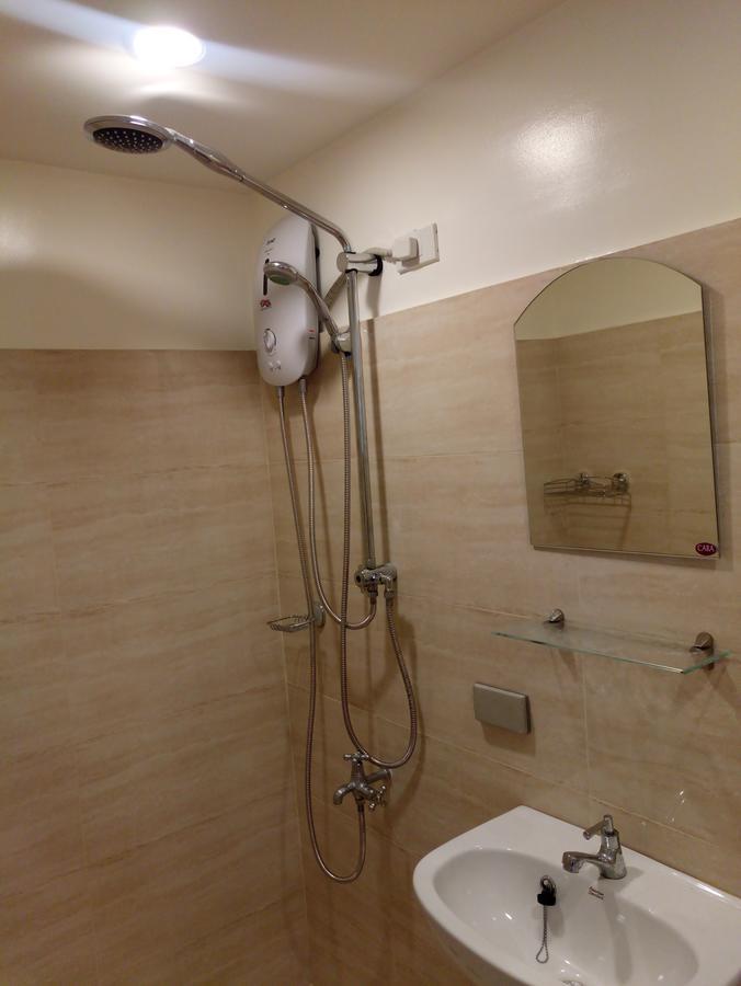 2405 Mabolo Garden Flats Apartment Cebu Exterior foto